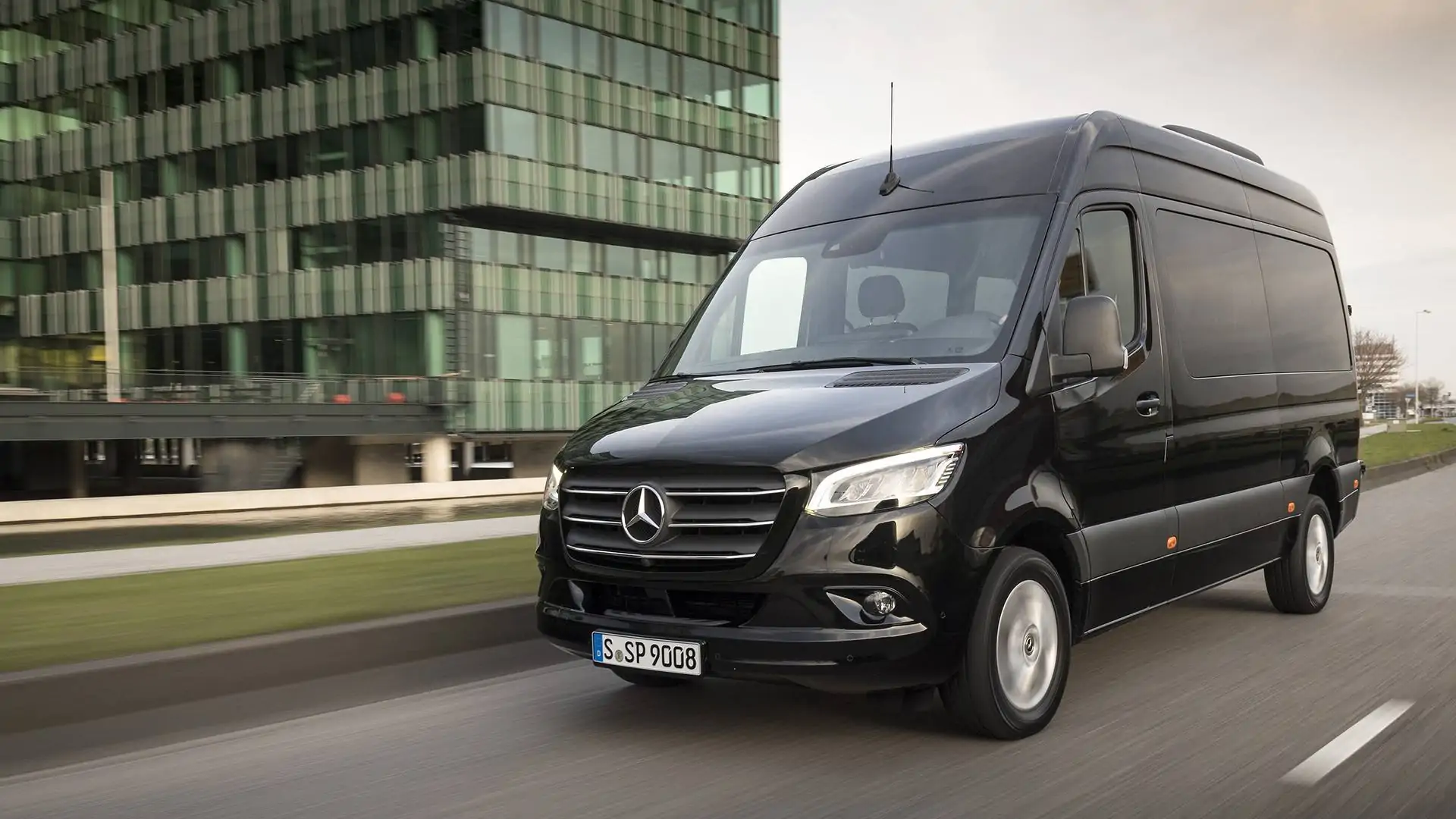 Mercedes Sprinter 16+1 